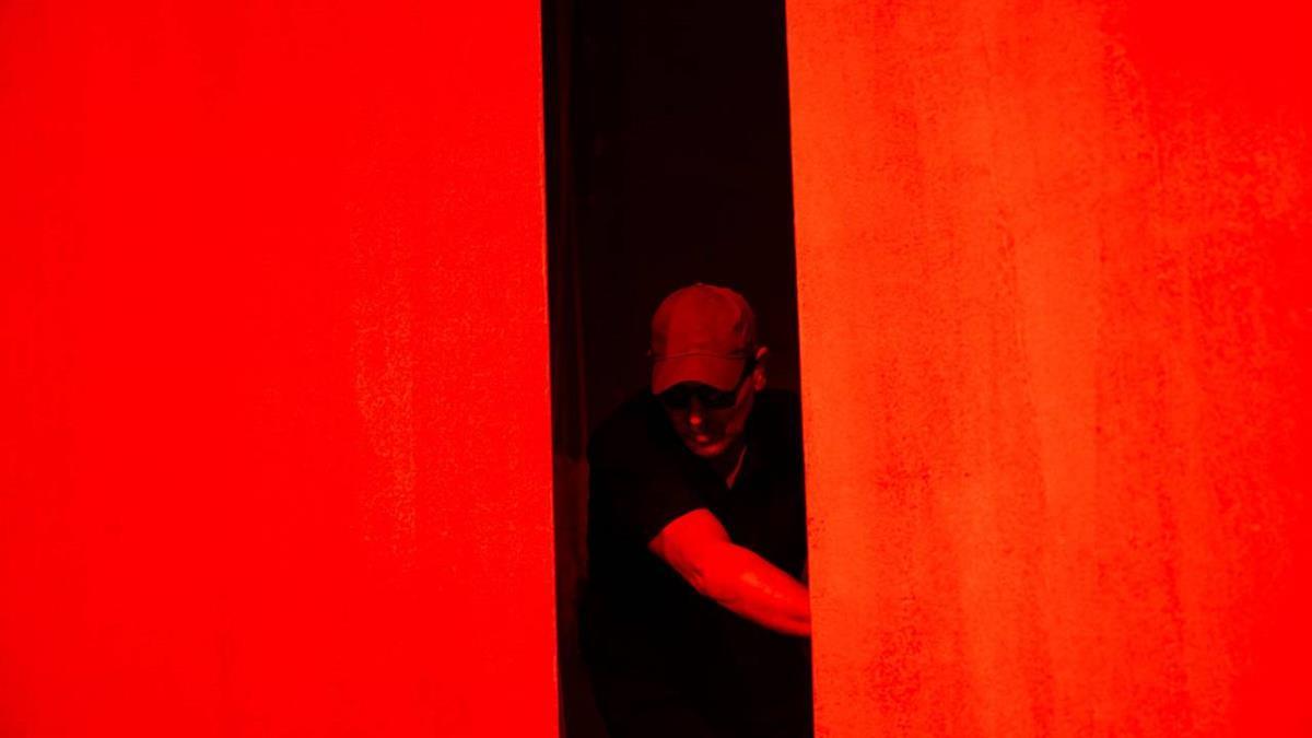 Un viaje sensorial que gira en torno a tres personajes y que explora el concepto de ceguera como metáfora